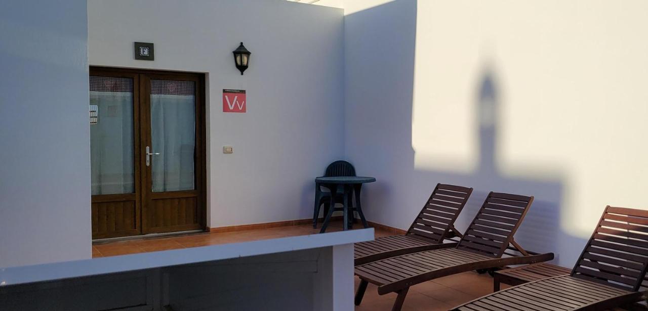 Apartamentos Flor Cuatro Caleta de Sebo Ngoại thất bức ảnh