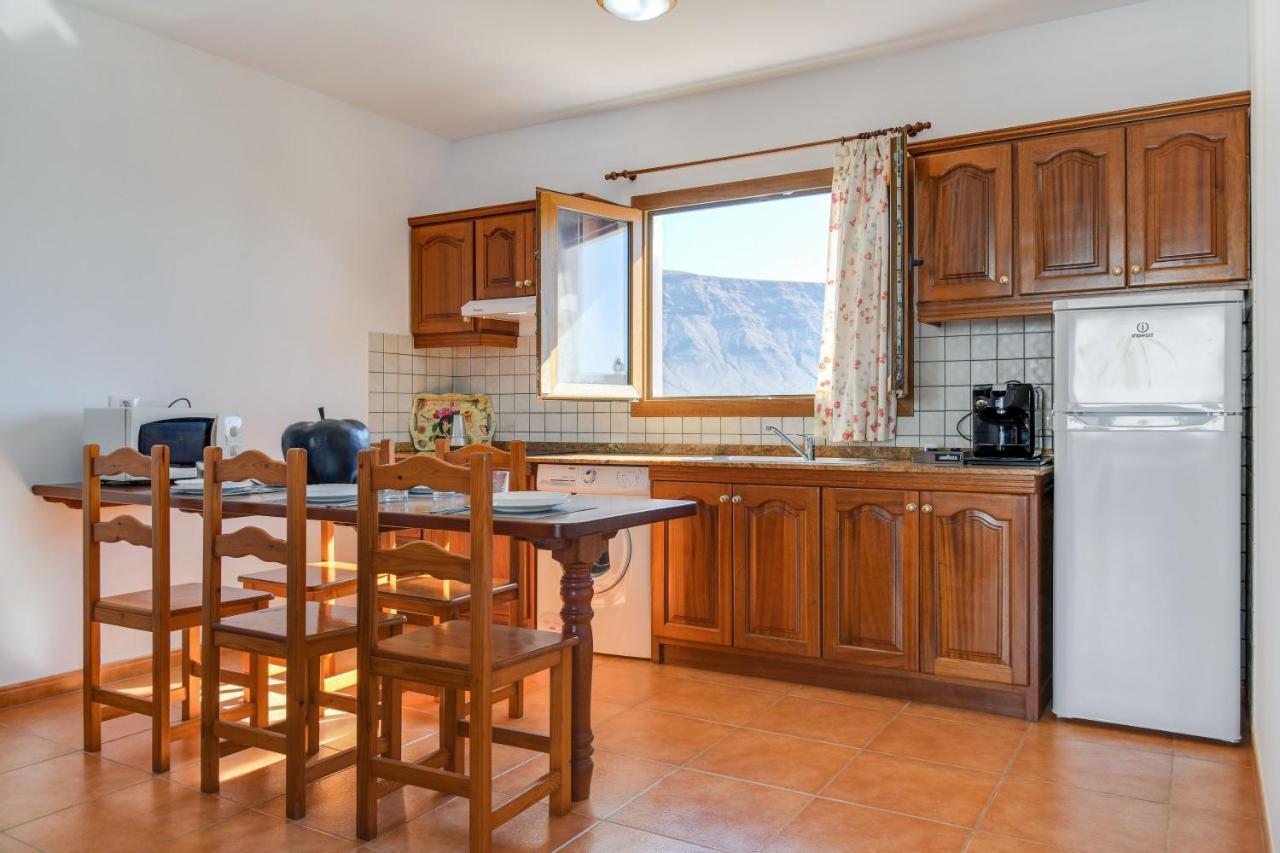 Apartamentos Flor Cuatro Caleta de Sebo Ngoại thất bức ảnh